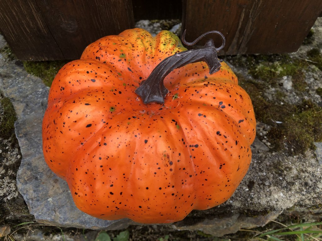 Dekorační dýně oranžová 18x13 cm